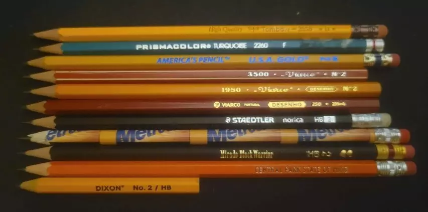 picture of many pencils lined up next to each other